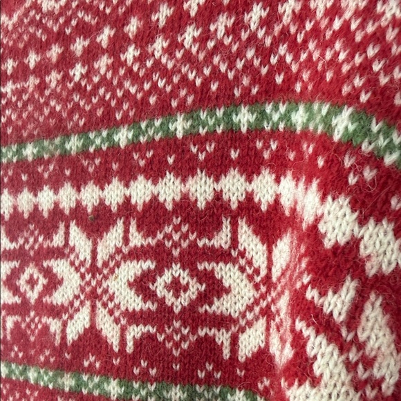 Susan Bristol Red and White Patterned Sweater - Picture 6 of 6